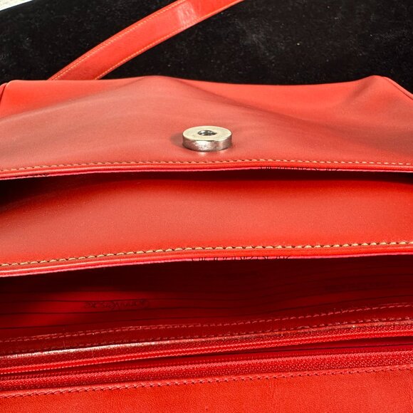 NEW Vintage Gianni Versace Genuine Leather Messenger Bag - Picture 8 of 14